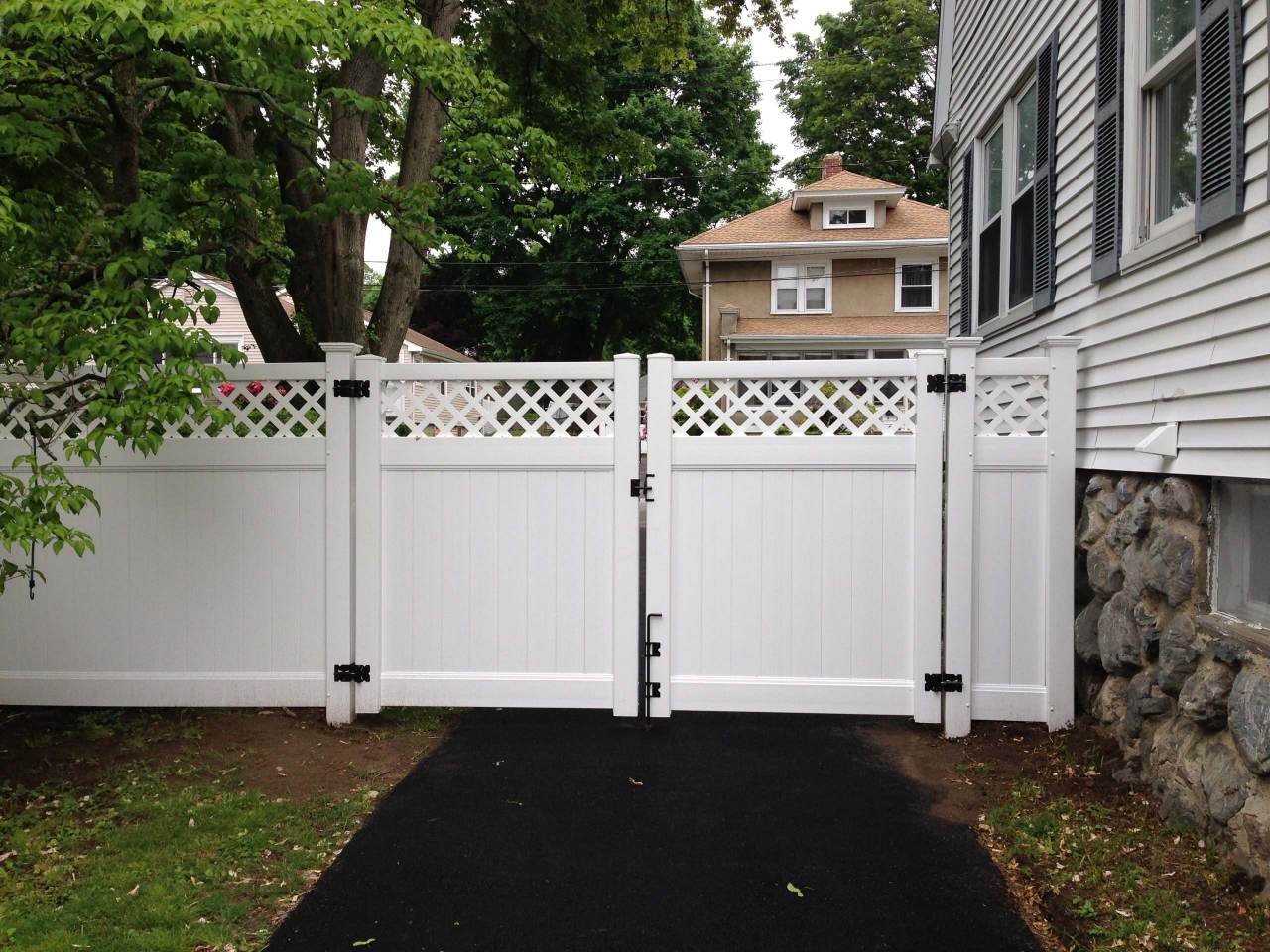 PVC Fence: Your Yard’s Low-Maintenance Style Upgrade